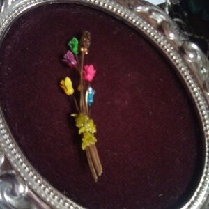 Vintage flower brooch